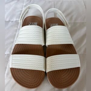 Reef White Strap Tan Footbed Slingback Sandals